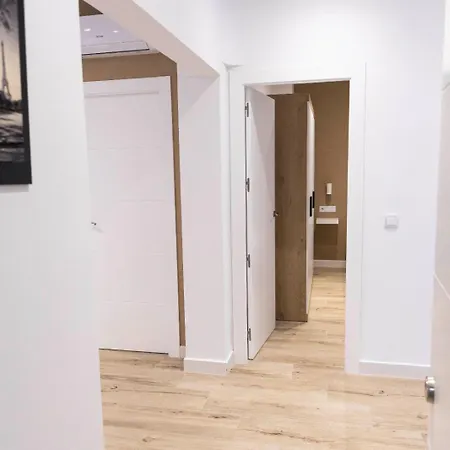 Julio Burell, 74 Apartment Linares (Jaen)